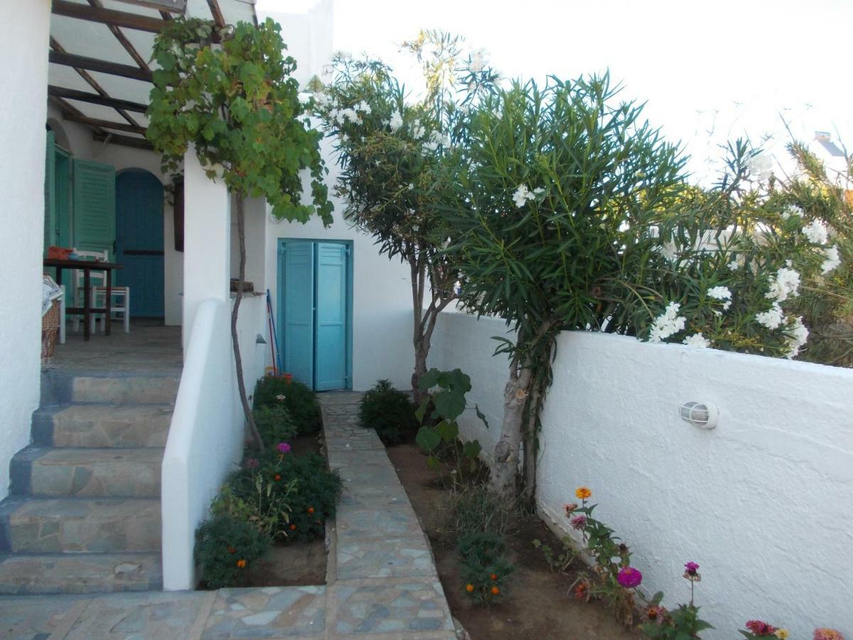 Nyfes Traditional Boutique Faltaina Skyros Bagian luar foto